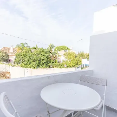 #110 T1 Almeida Garrett By Holidays * Albufeira