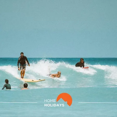 #110 T1 Almeida Garrett By Holidays Διαμέρισμα