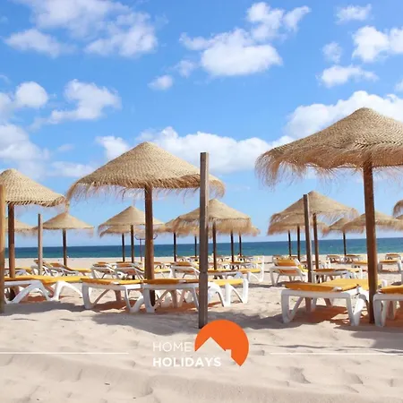 #110 T1 Almeida Garrett By Holidays Διαμέρισμα *