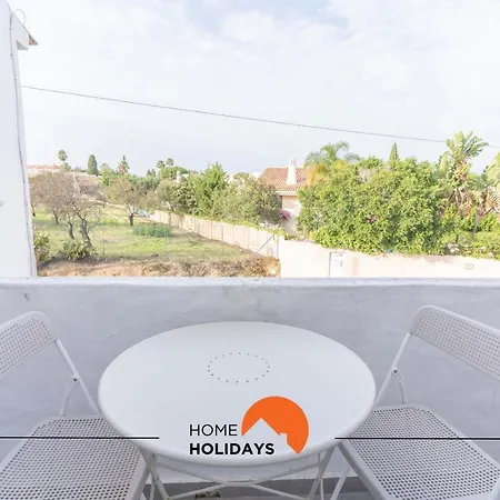 Apartment #110 T1 Almeida Garrett By Holidays